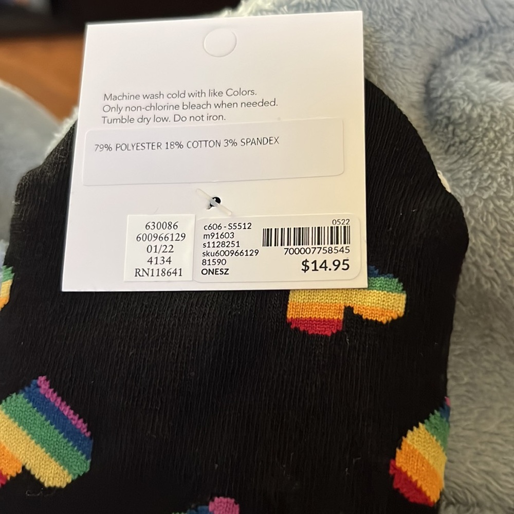 2 no show socks love rainbow heart - Picture 3 of 4